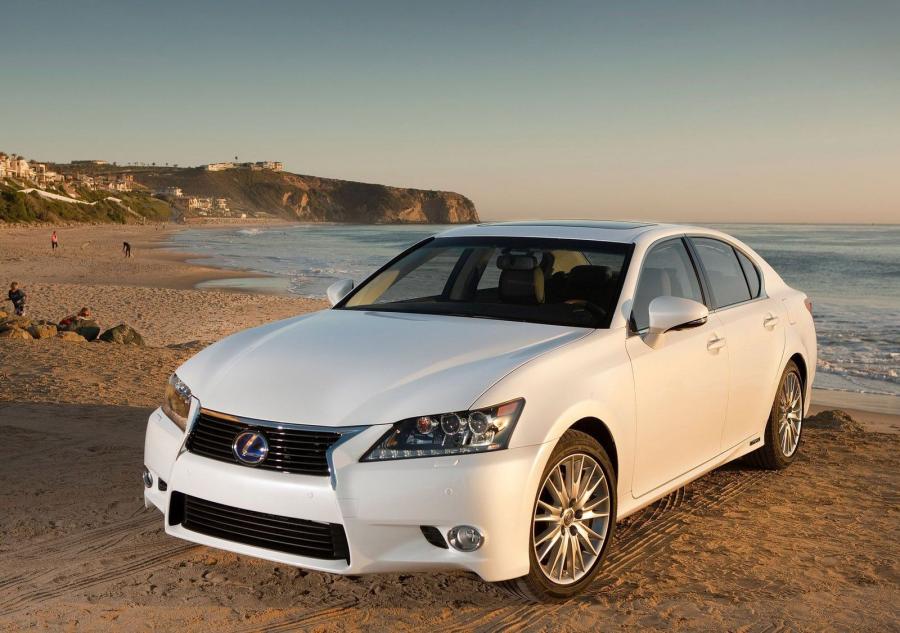  Lexus GS450h 2011 года  (фото 204 из 208)